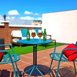 https://nuevo-tico-con-encanto-en-granada.es-andalucia.com